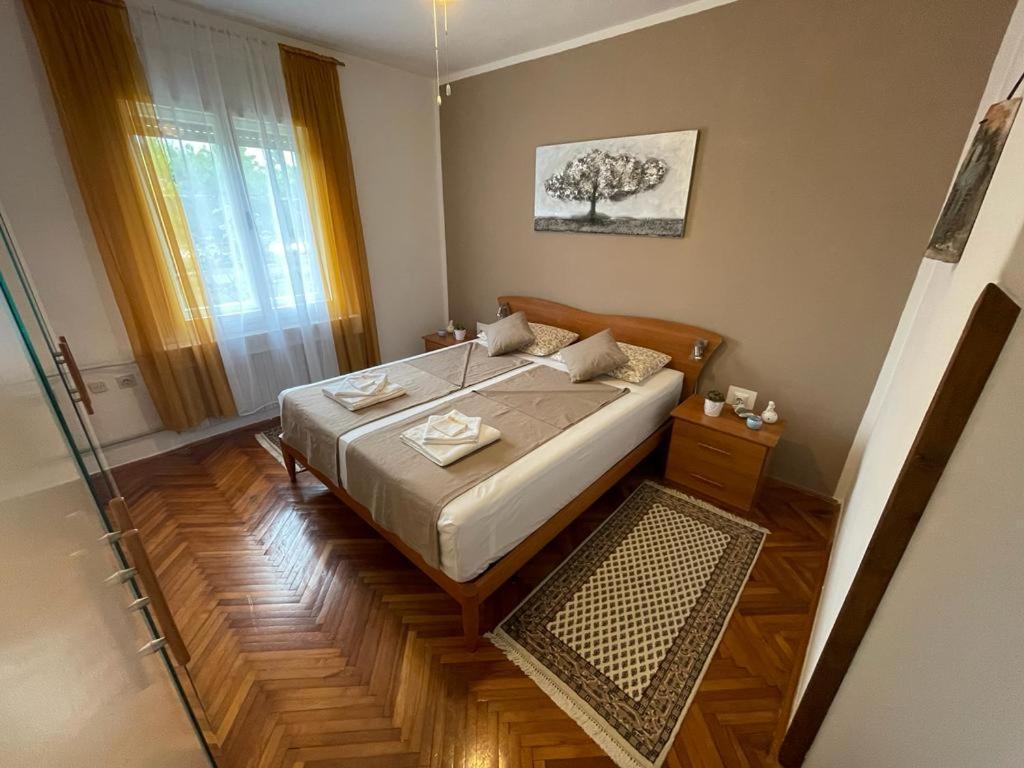 דירות PUY Apartman Pcelica מראה חיצוני תמונה